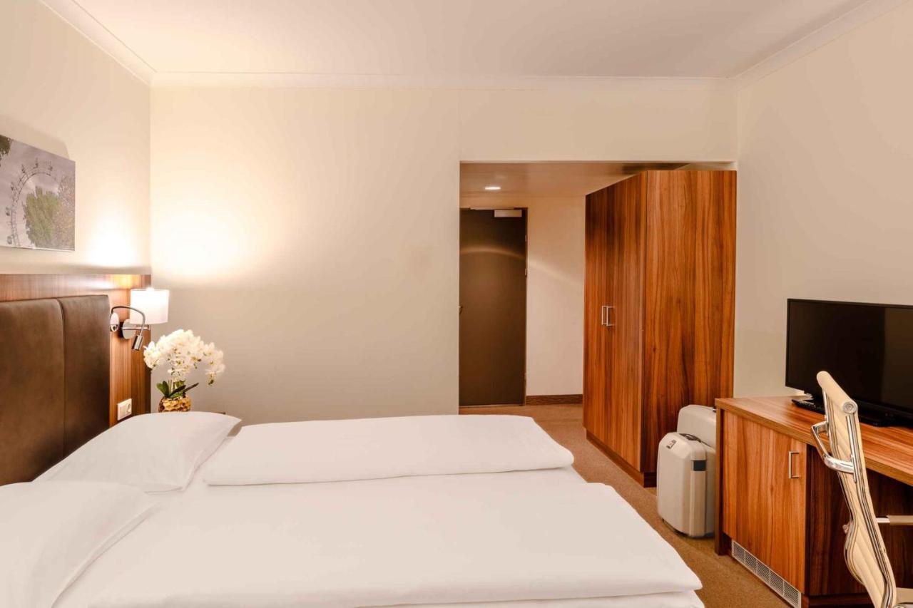 Plaza Premium Wien Exteriör bild
